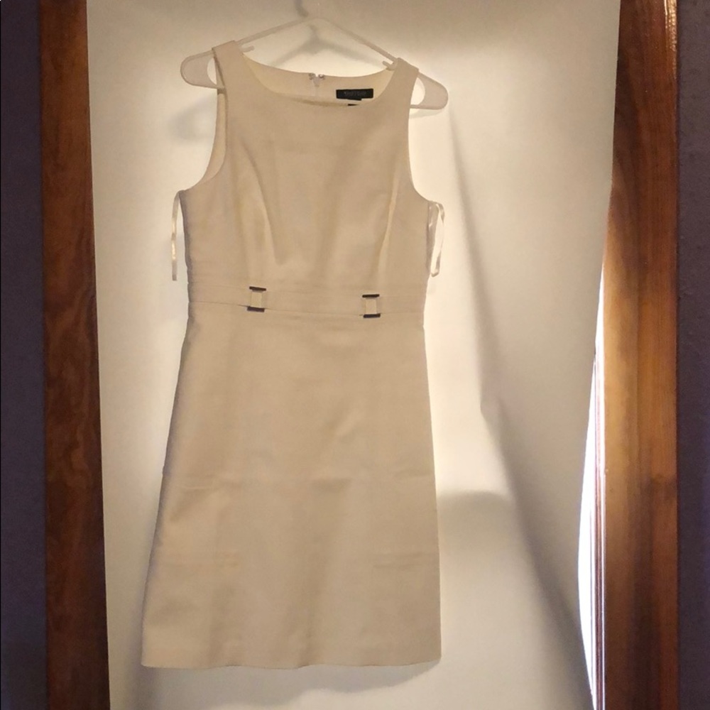 CUTE WHITE SUMMER DRESS